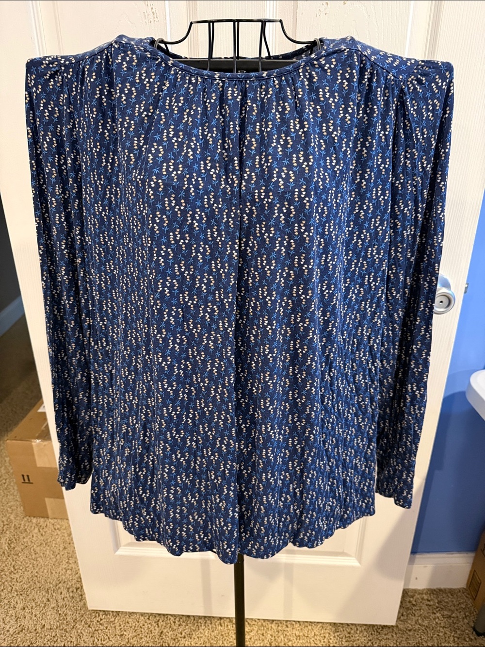 Ann Taylor Navy Floral Long-Sleeve Blouse Stretchy XXL
